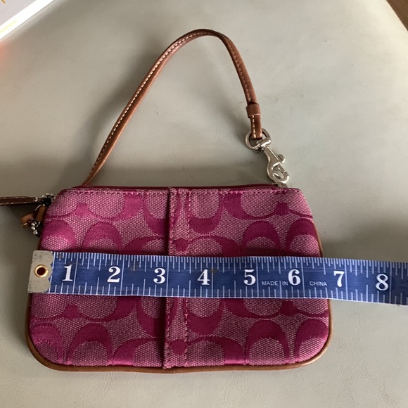 Coach Magenta/Pink Wristlet - Picture 6 of 6